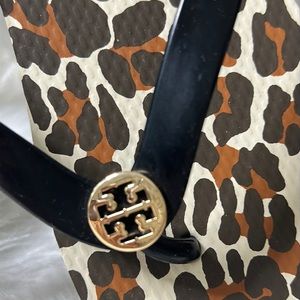 NWT, TORY BURCH, ANIMAL PRINT, BLK Sz 9
